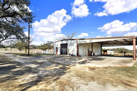 16103 State Highway 16 N Medina TX 78055