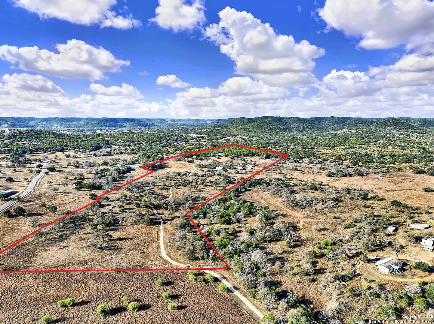 16103 State Highway 16 N Medina TX 78055
