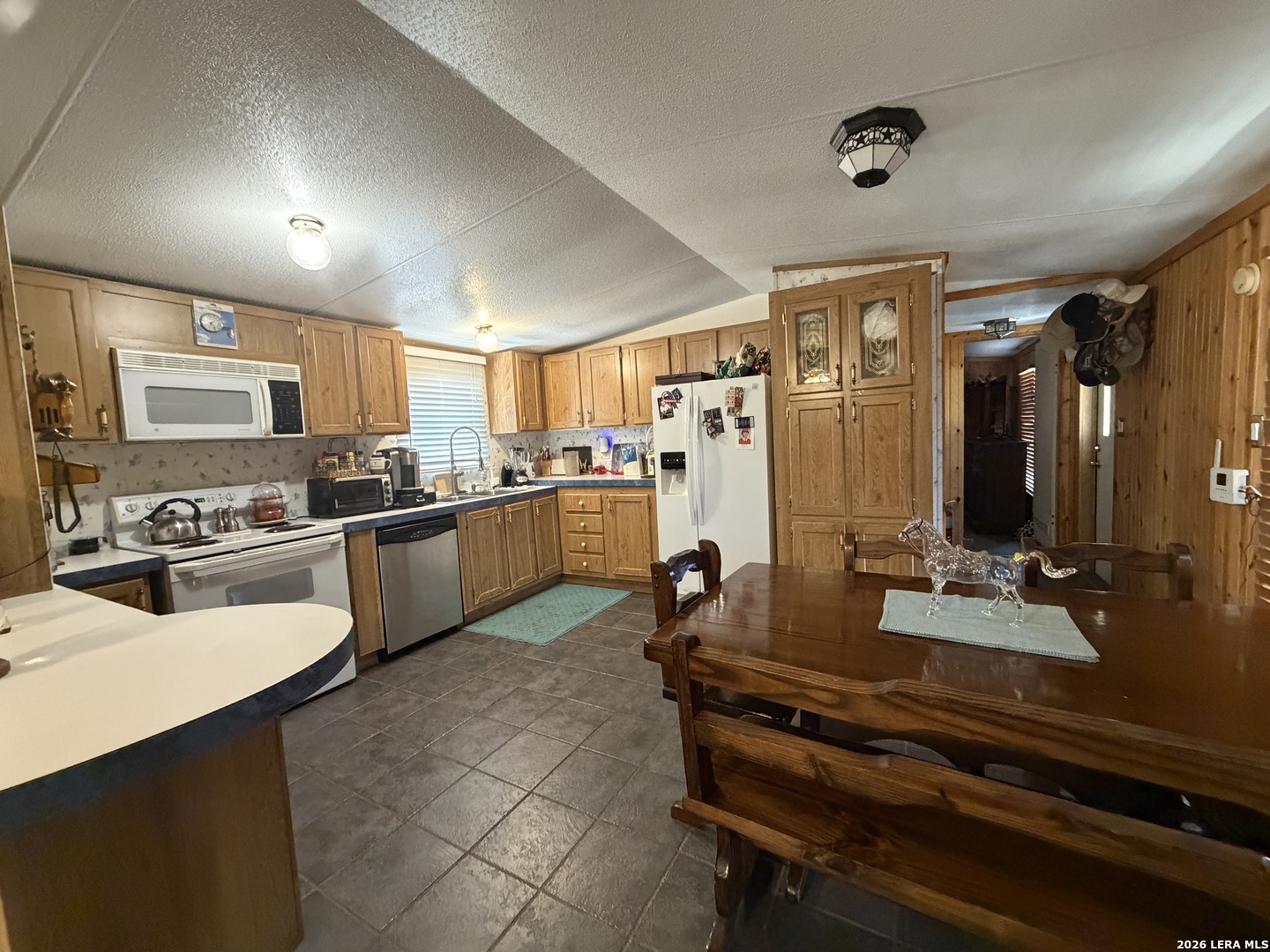 340 Shorthorn Stockdale TX 78160