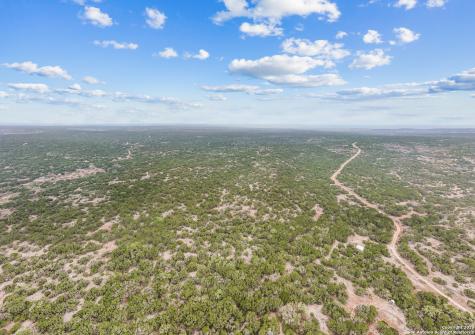 87 Mutt Road Brackettville TX 78832