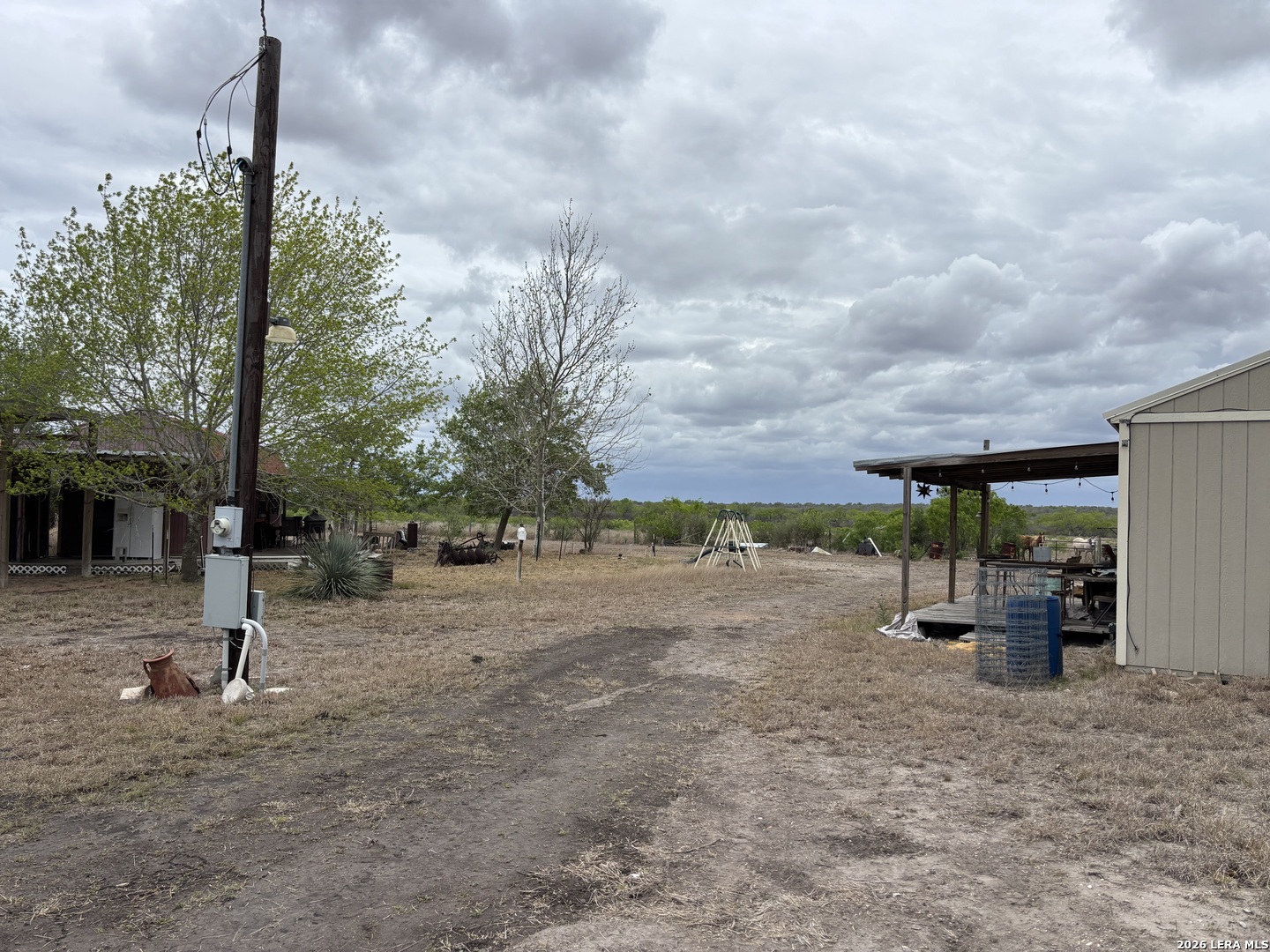 1460 County Road 193 Karnes City TX 78118