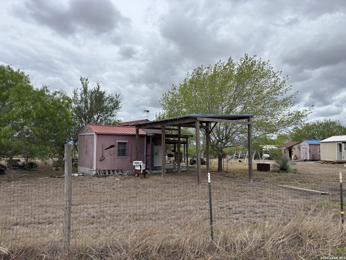 1460 County Road 193 Karnes City TX 78118
