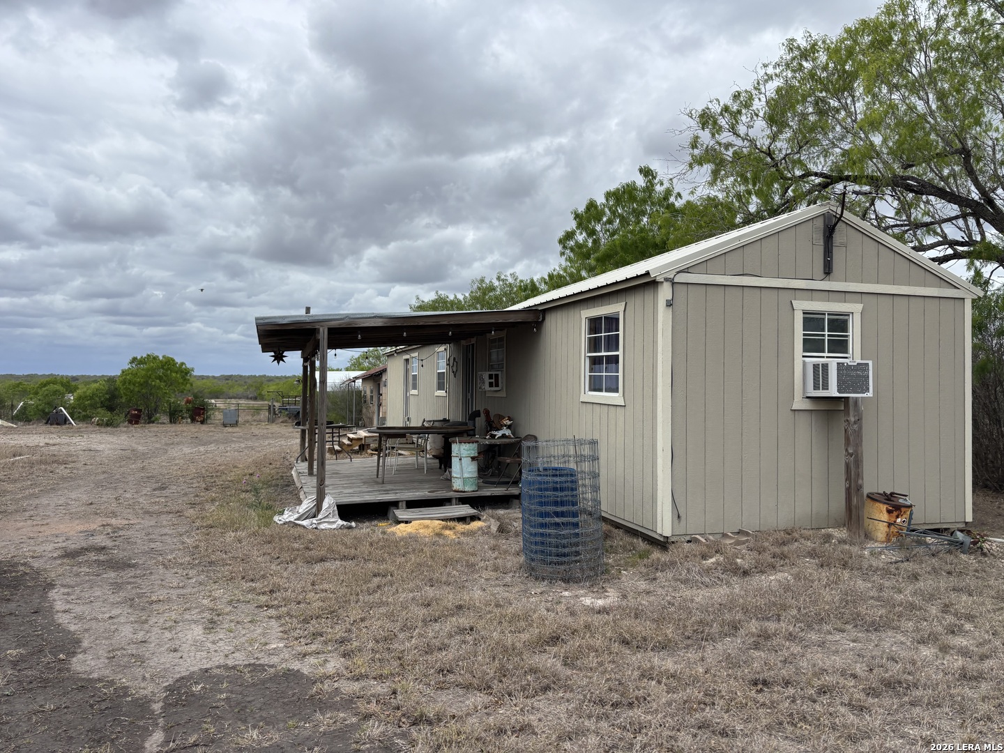 1460 County Road 193 Karnes City TX 78118