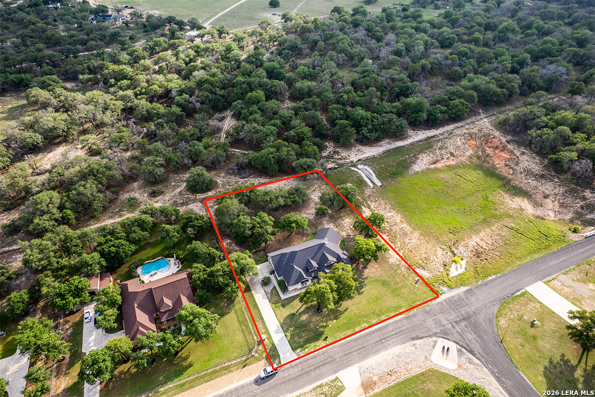 61 Acres Crescent Ridge Adkins TX 78101