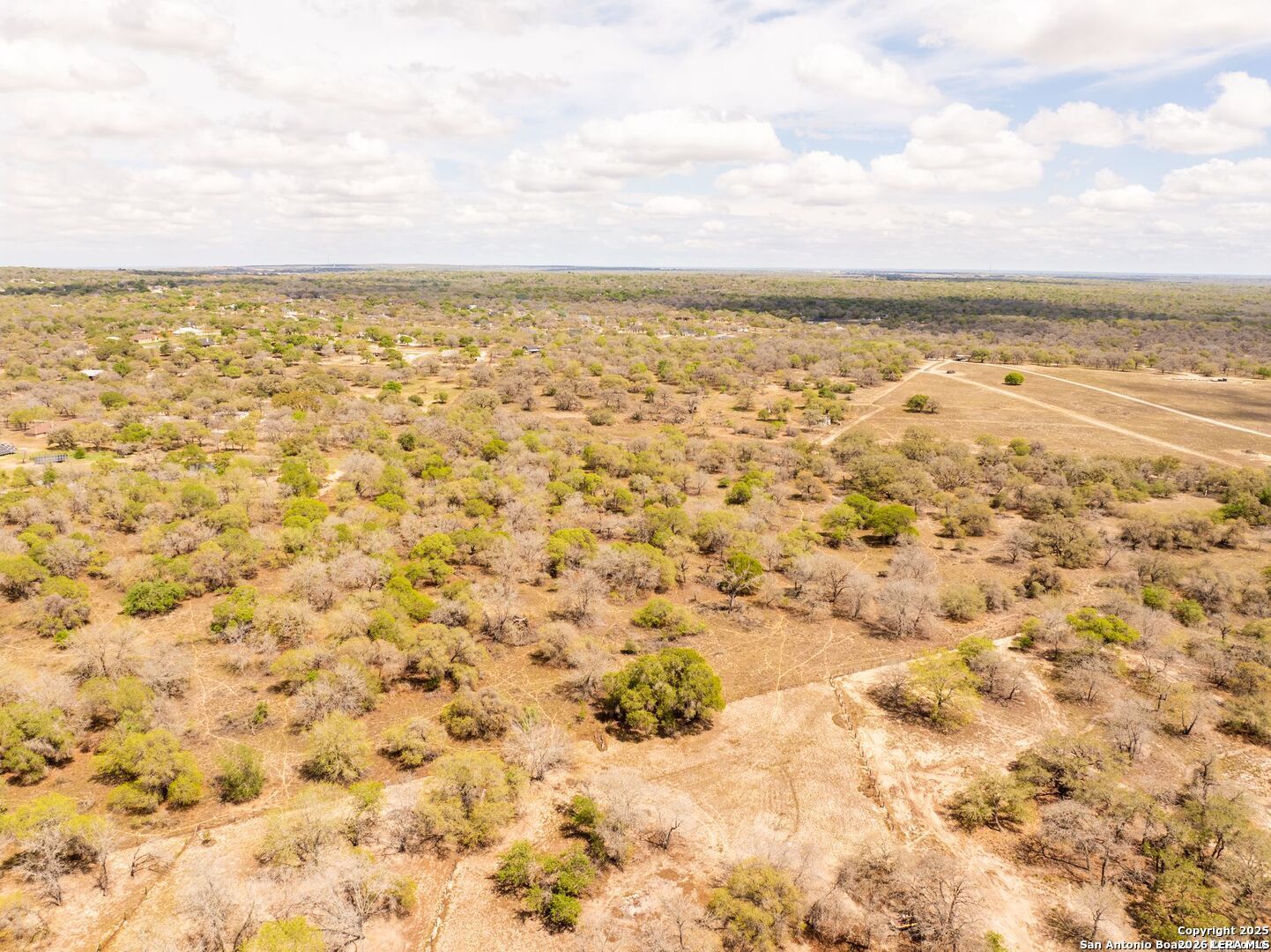 61 Acres Crescent Ridge Adkins TX 78101