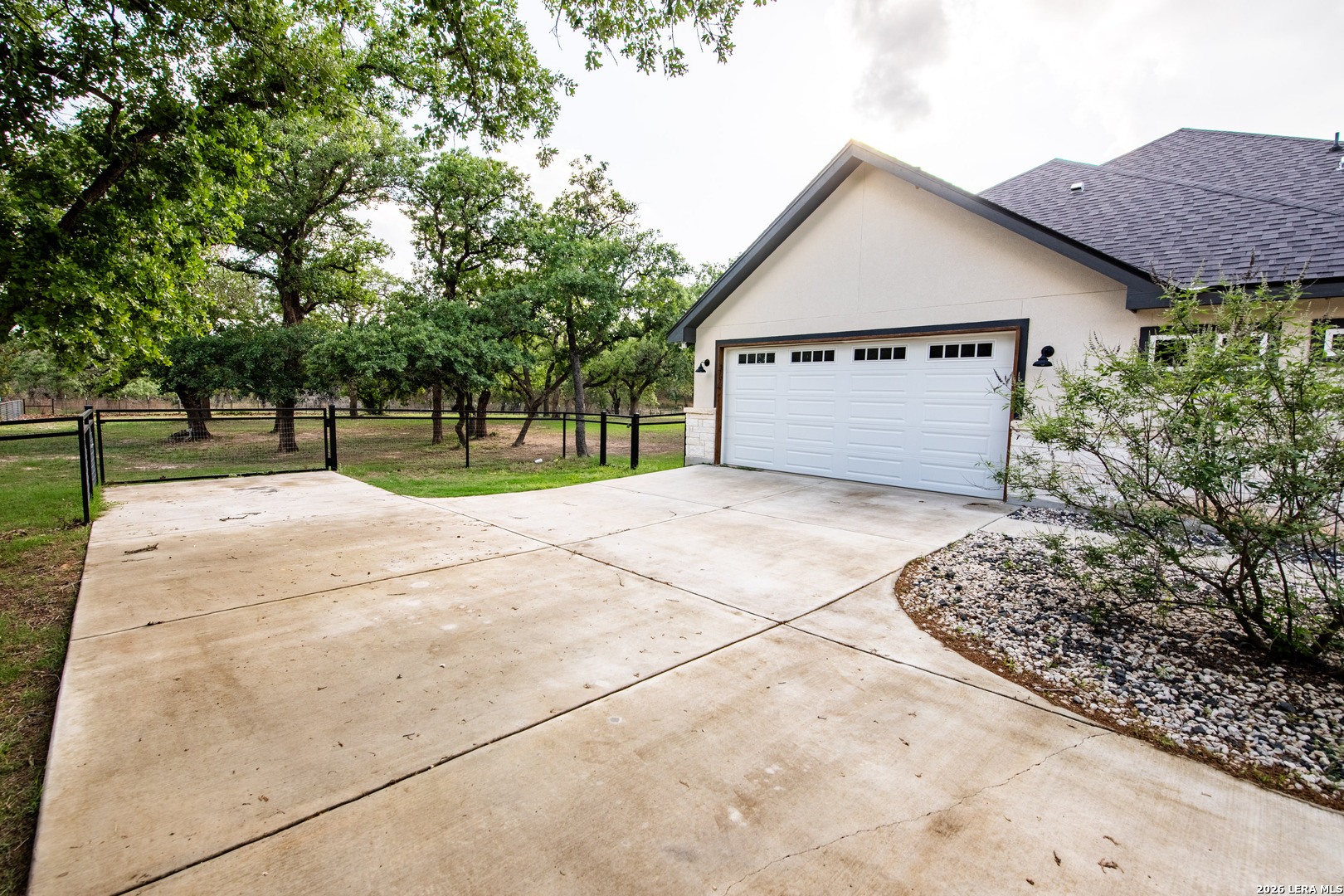 61 Acres Crescent Ridge Adkins TX 78101