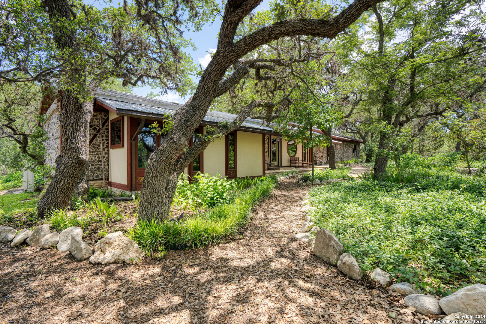 801 Mickle Creek Medina TX 78055