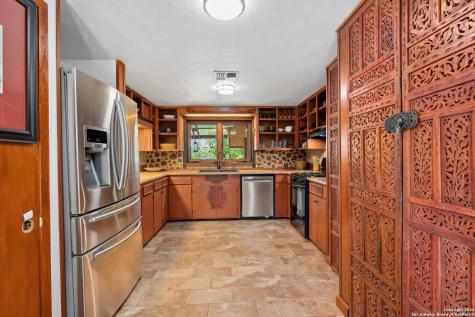 801 Mickle Creek Medina TX 78055