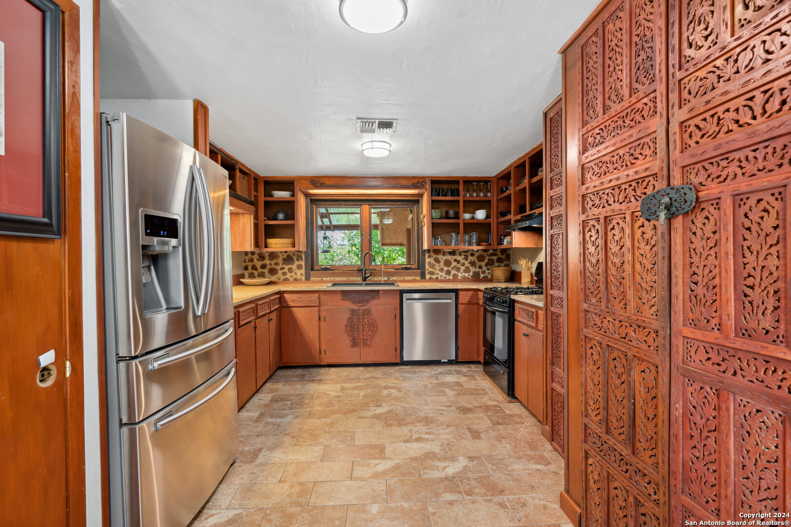 801 Mickle Creek Medina TX 78055