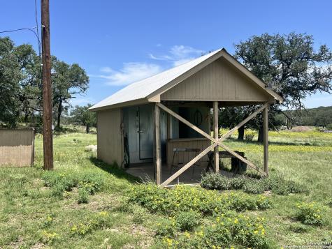 104 Sd 14070 Rocksprings TX 78880