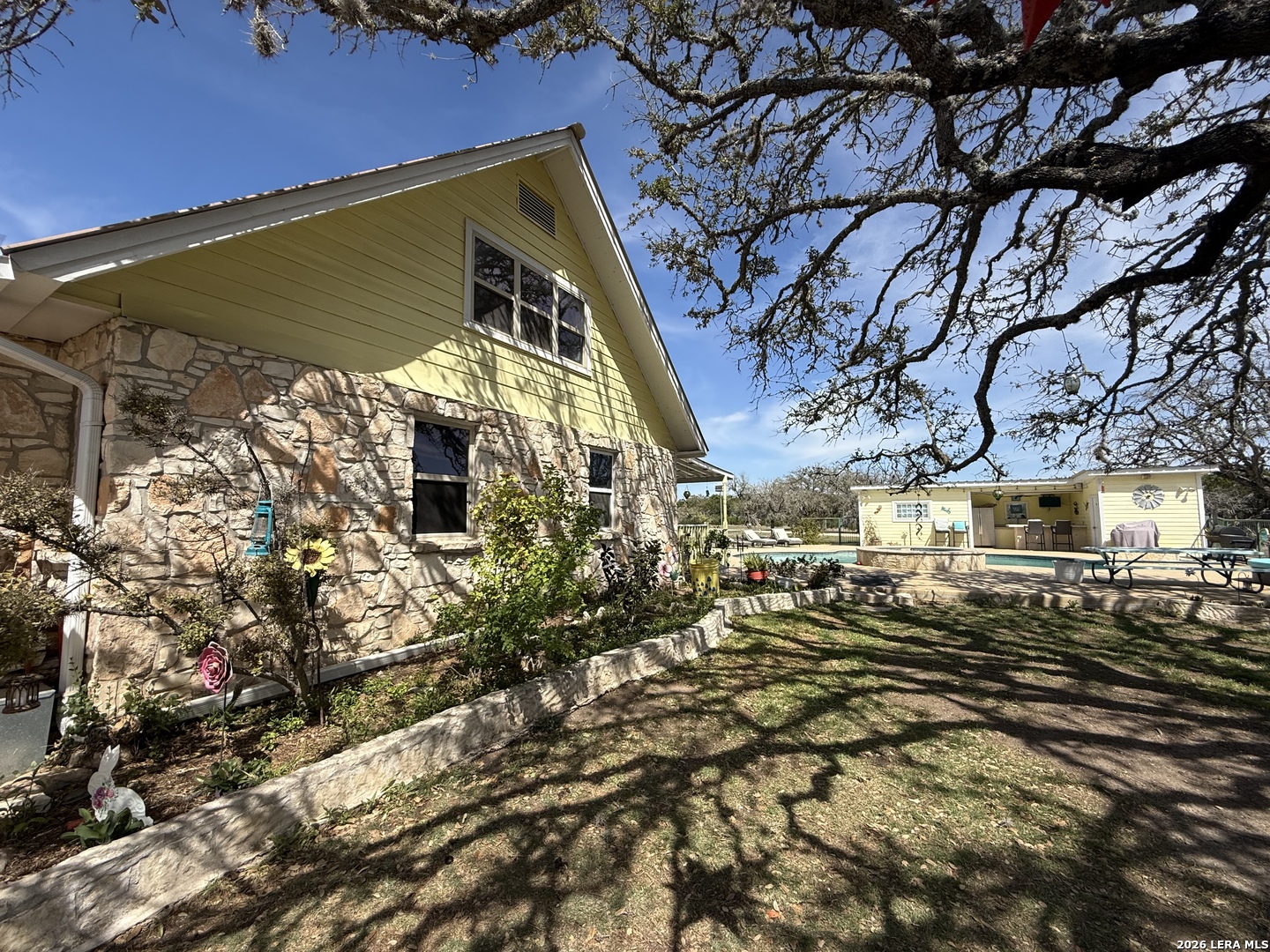 3320 Privilege Creek Pipe Creek TX 78063