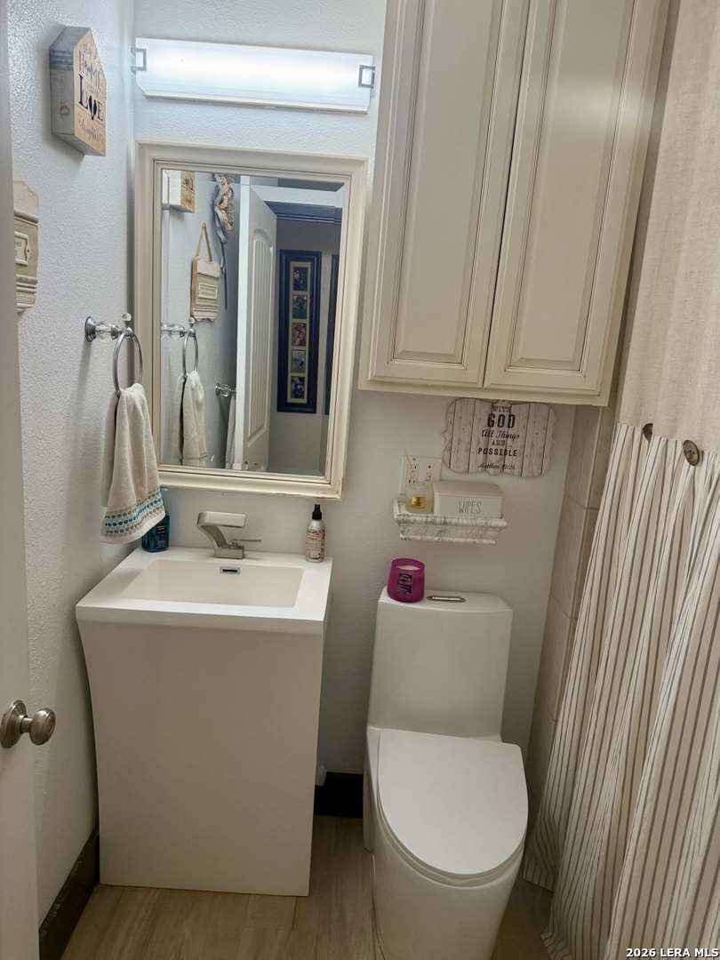 3320 Privilege Creek Pipe Creek TX 78063