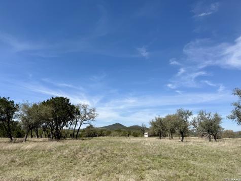 3320 Privilege Creek Pipe Creek TX 78063