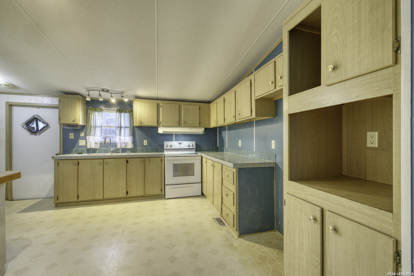 15821 State Highway 55 Uvalde TX 78801