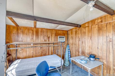 1917 Ranch Road 3348 Brackettville TX 78832
