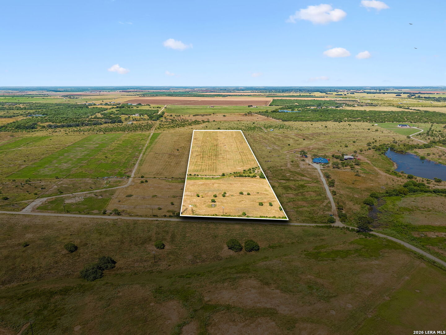 4332 Cr 132 Floresville TX 78114