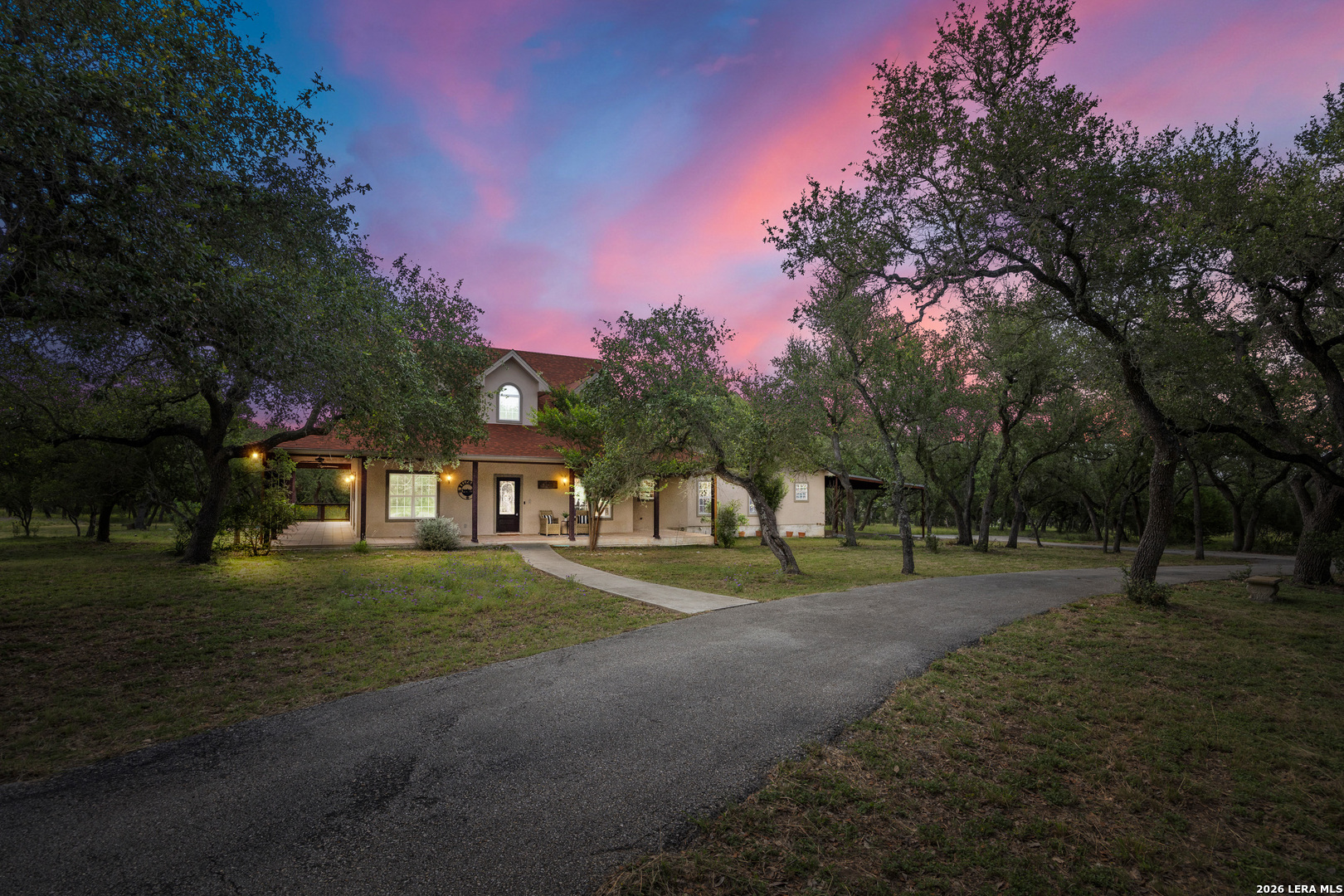 2471 Oak Run Drive Wimberley TX 78676