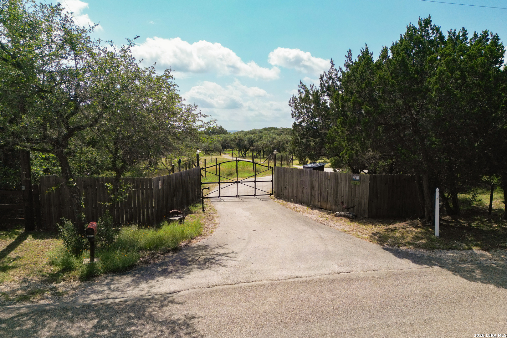 2471 Oak Run Drive Wimberley TX 78676