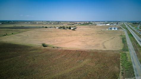 5775 W Interstate 10 Seguin TX 78155