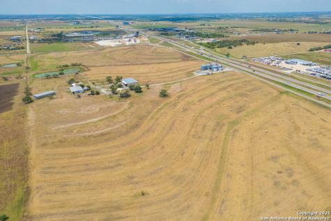 5775 W Interstate 10 Seguin TX 78155