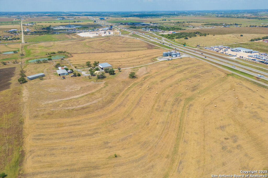5775 W Interstate 10 Seguin TX 78155