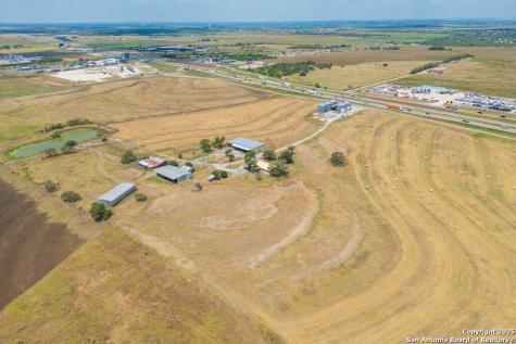 5775 W Interstate 10 Seguin TX 78155