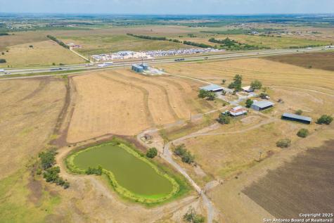 5775 W Interstate 10 Seguin TX 78155
