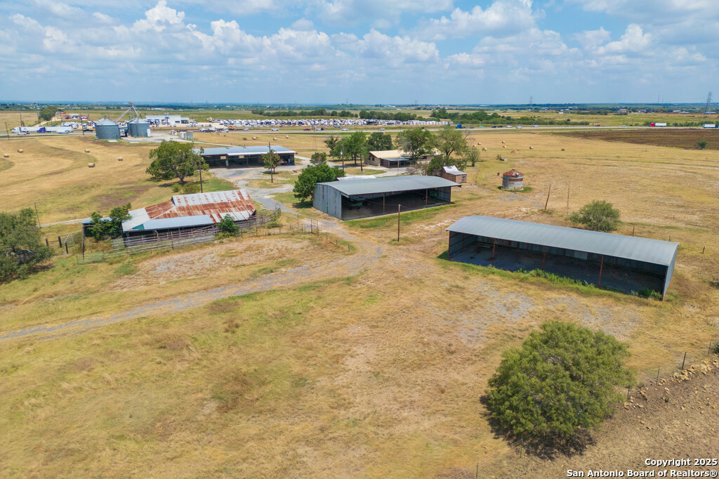 5775 W Interstate 10 Seguin TX 78155