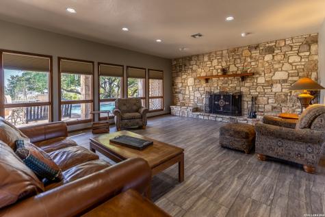 6110 State Highway 173 N Hondo TX 78861