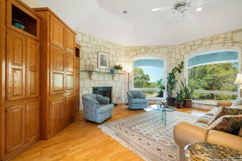 305 Spanish Pass Boerne TX 78006
