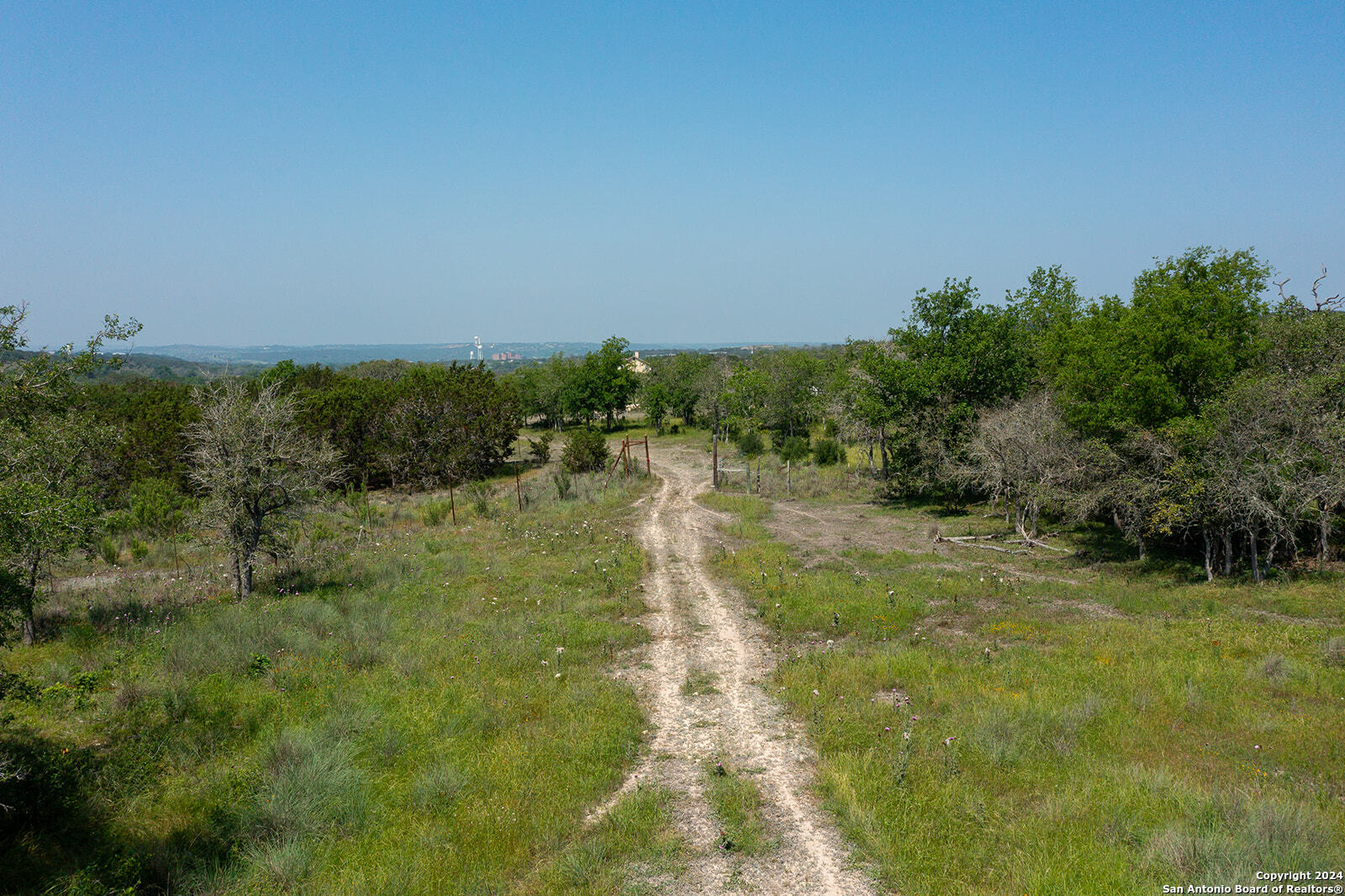 140 Twin Springs Road N Kerrville TX 78028