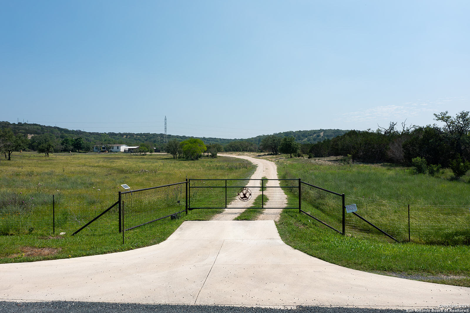 140 Twin Springs Road N Kerrville TX 78028