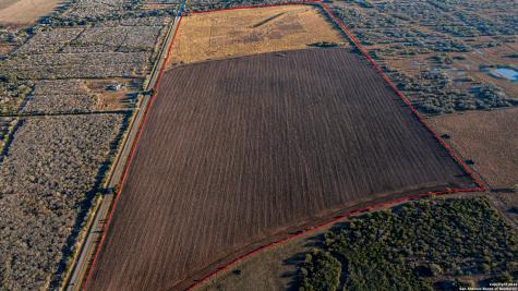 0 Fm 888 Skidmore TX 78389