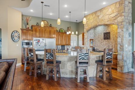 8841 Fm 775 La Vernia TX 78121