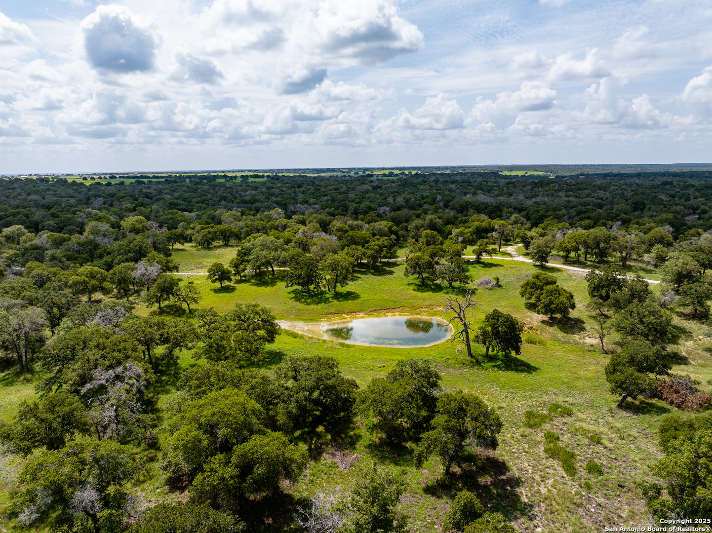 8841 Fm 775 La Vernia TX 78121
