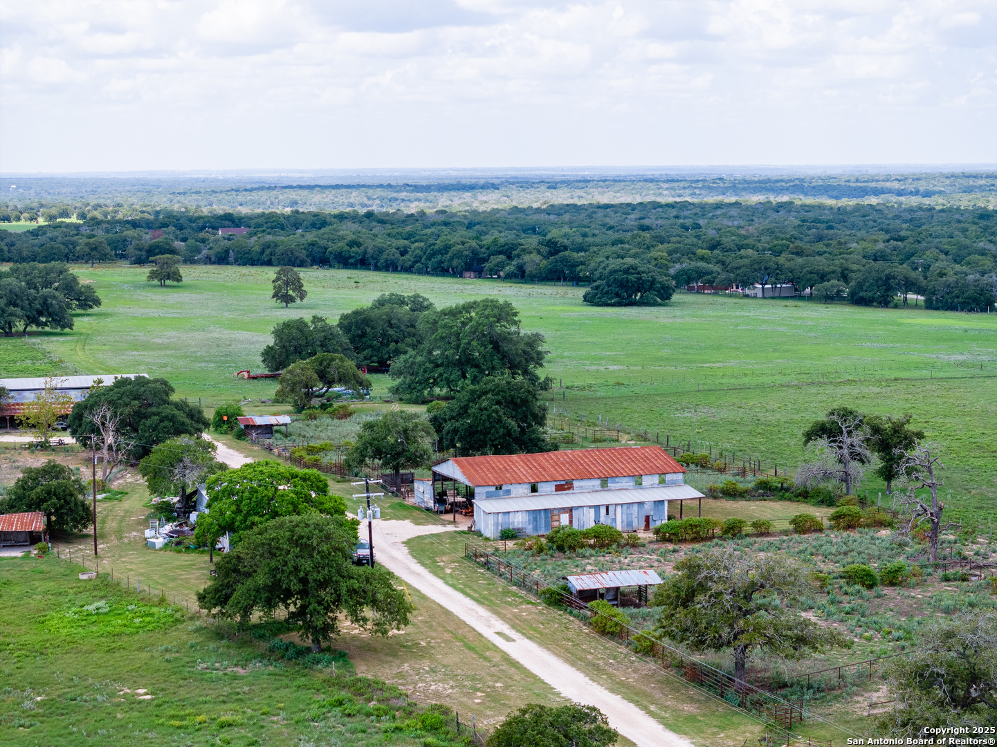 8841 Fm 775 La Vernia TX 78121