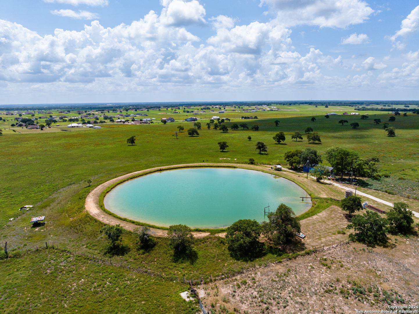 8841 Fm 775 La Vernia TX 78121