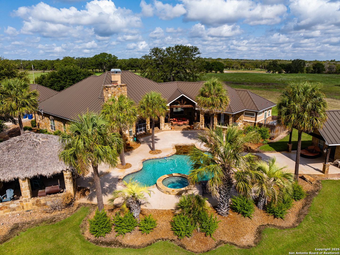8841 Fm 775 La Vernia TX 78121