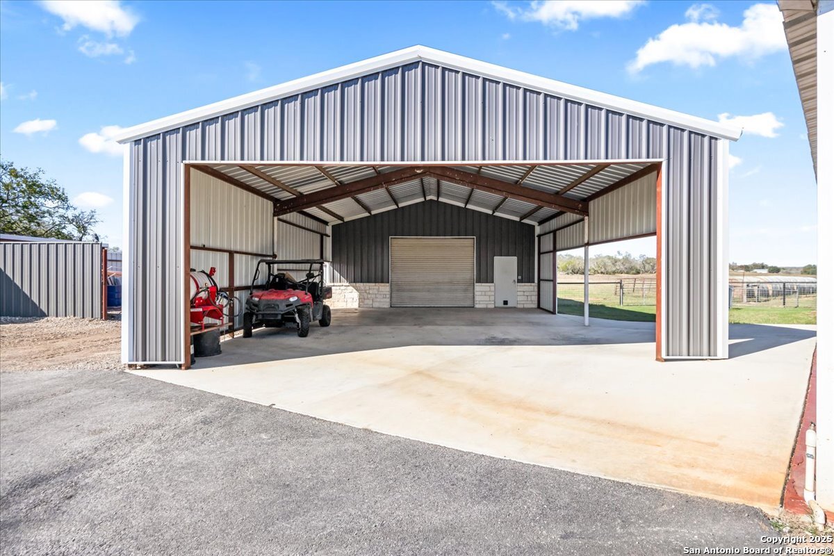 6653 Fm 539 Floresville TX 78114