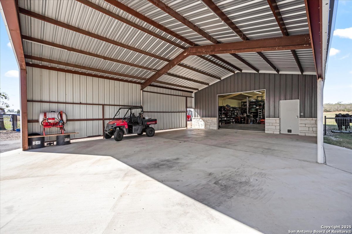 6653 Fm 539 Floresville TX 78114