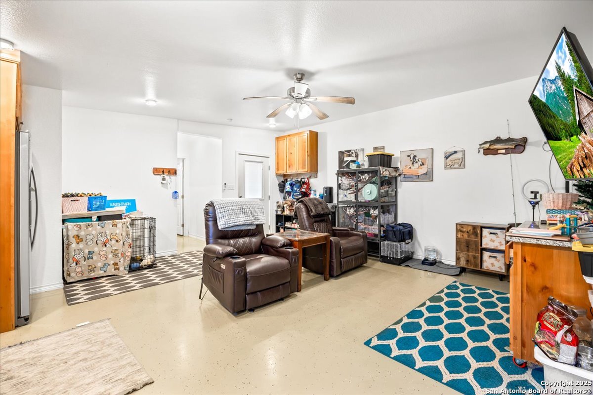 6653 Fm 539 Floresville TX 78114