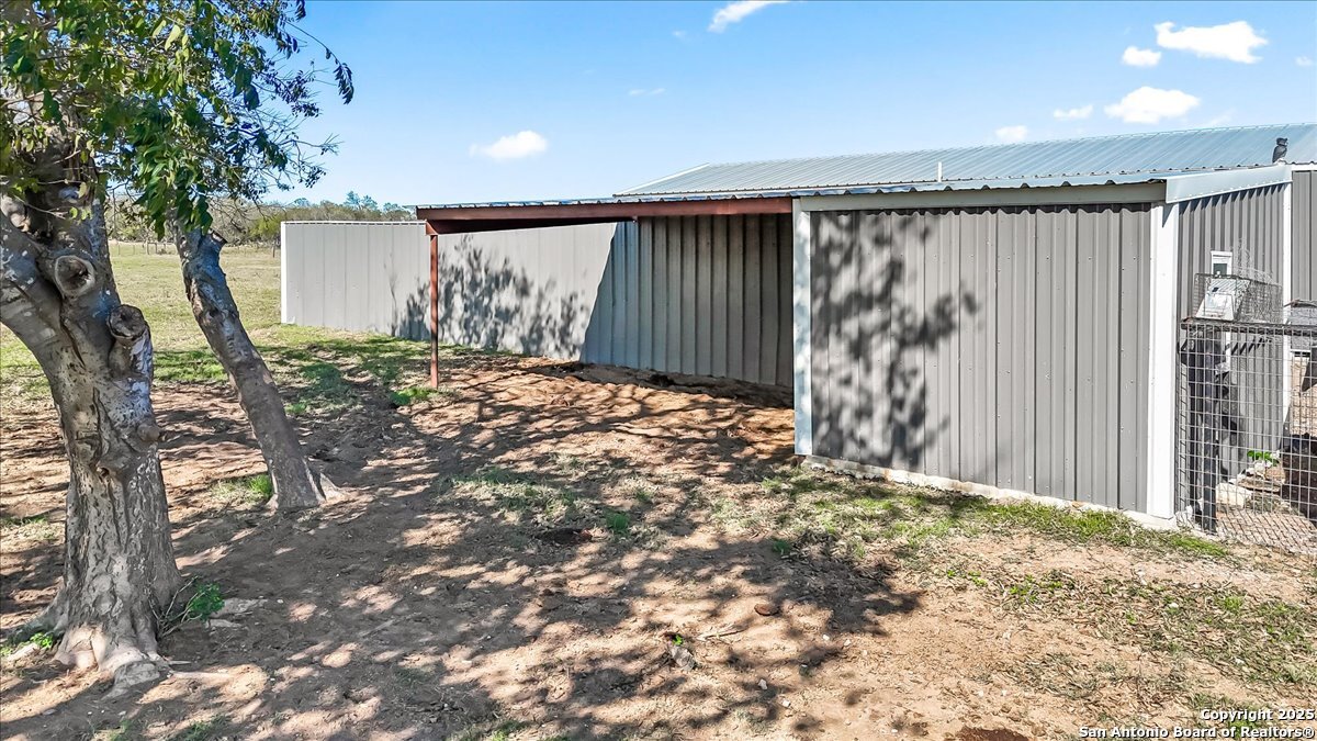 6653 Fm 539 Floresville TX 78114