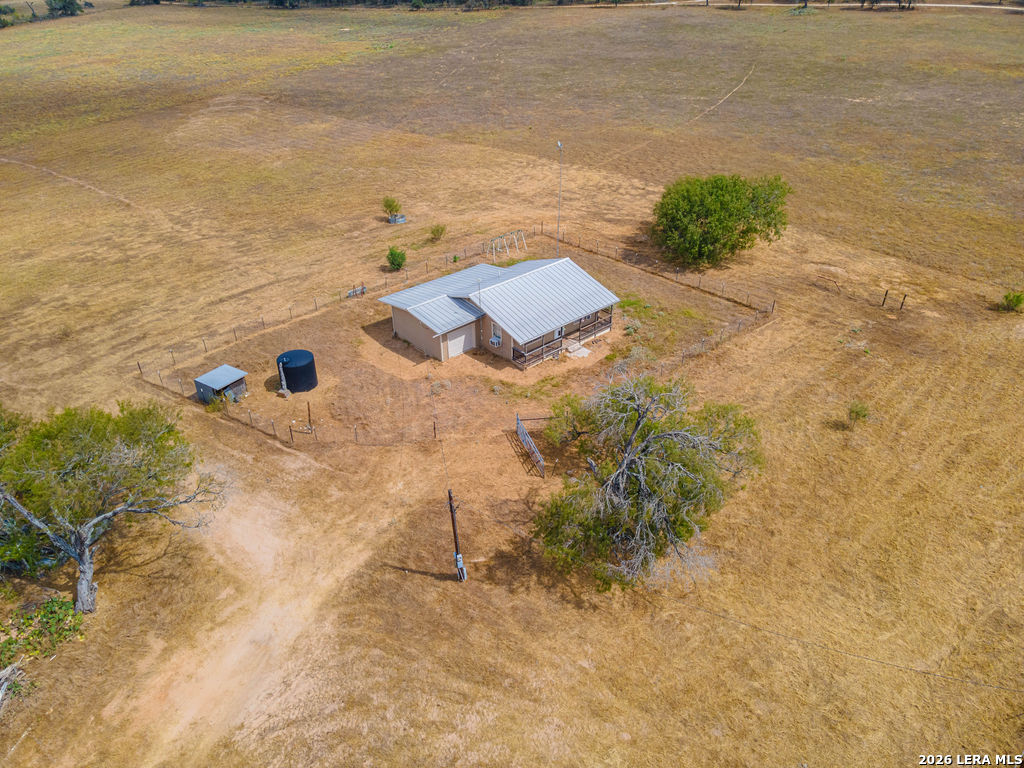 431 Turkeyfoot La Vernia TX 78121