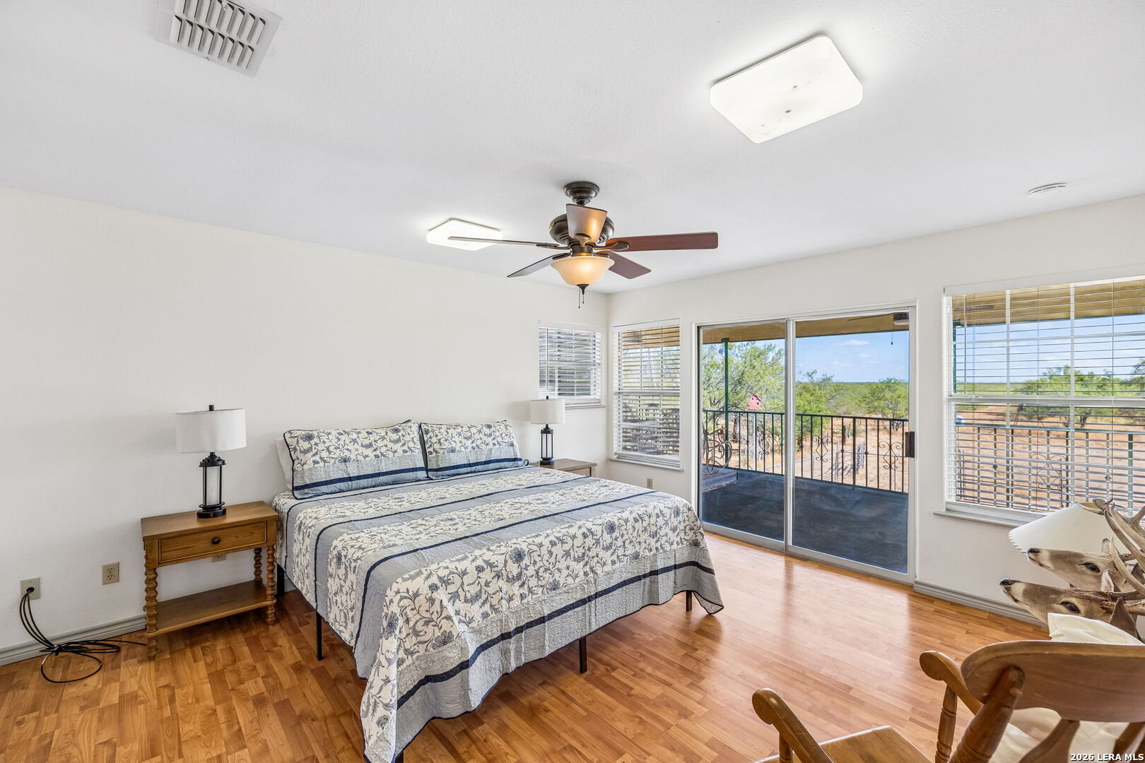 1066 Raices Road Encinal TX 78019