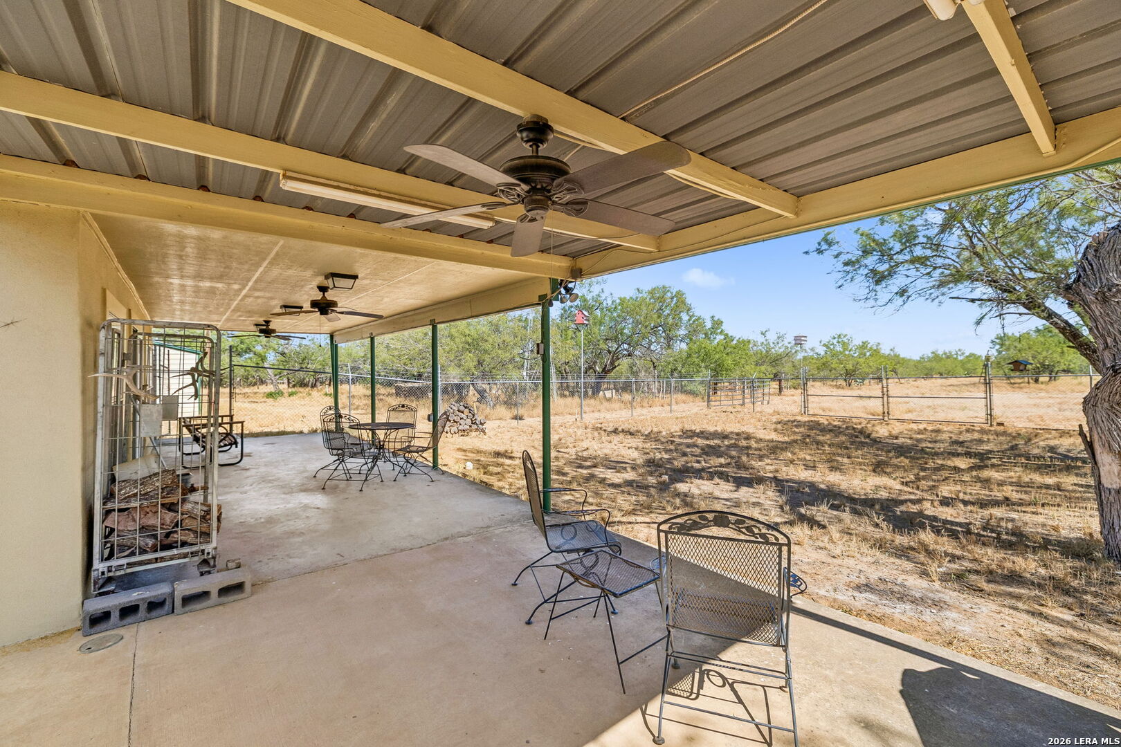 1066 Raices Road Encinal TX 78019