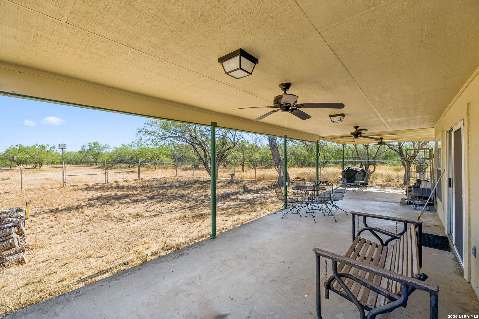 1066 Raices Road Encinal TX 78019