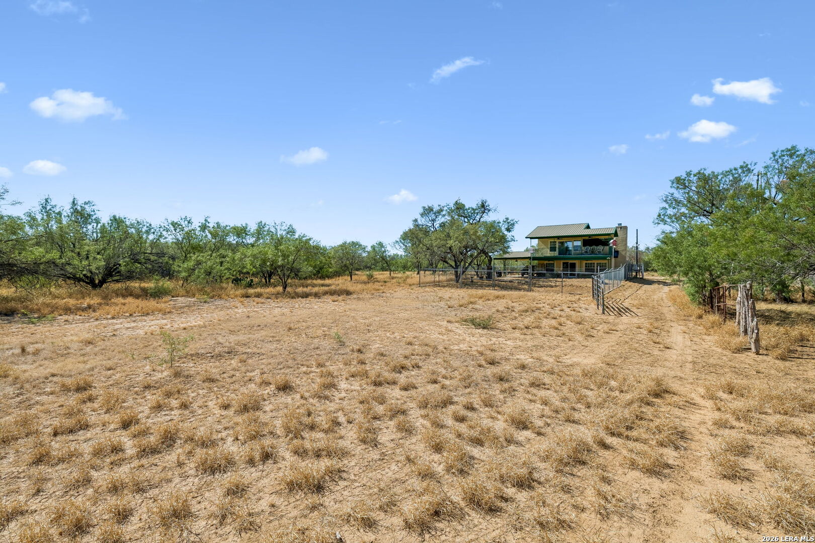 1066 Raices Road Encinal TX 78019