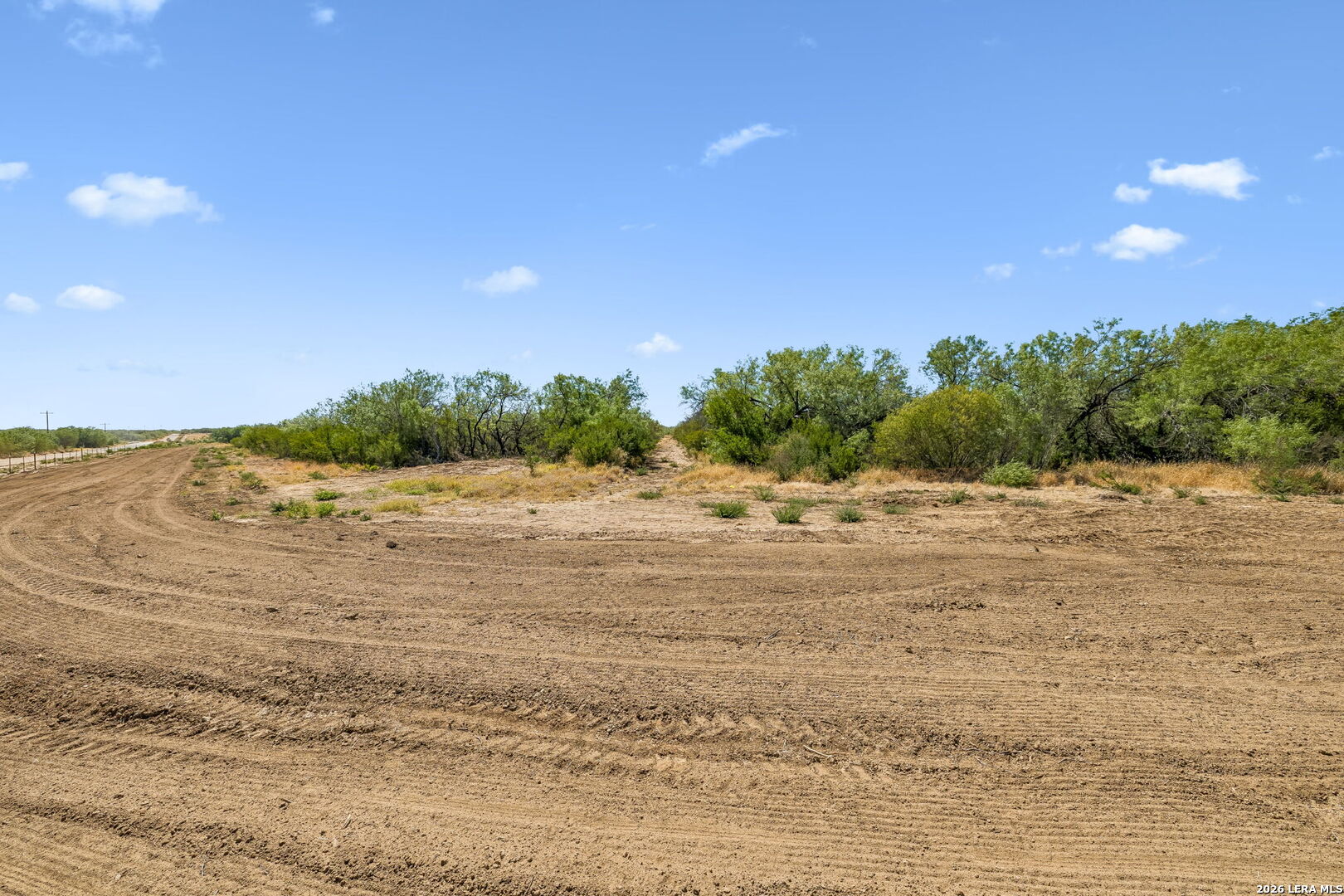 1066 Raices Road Encinal TX 78019