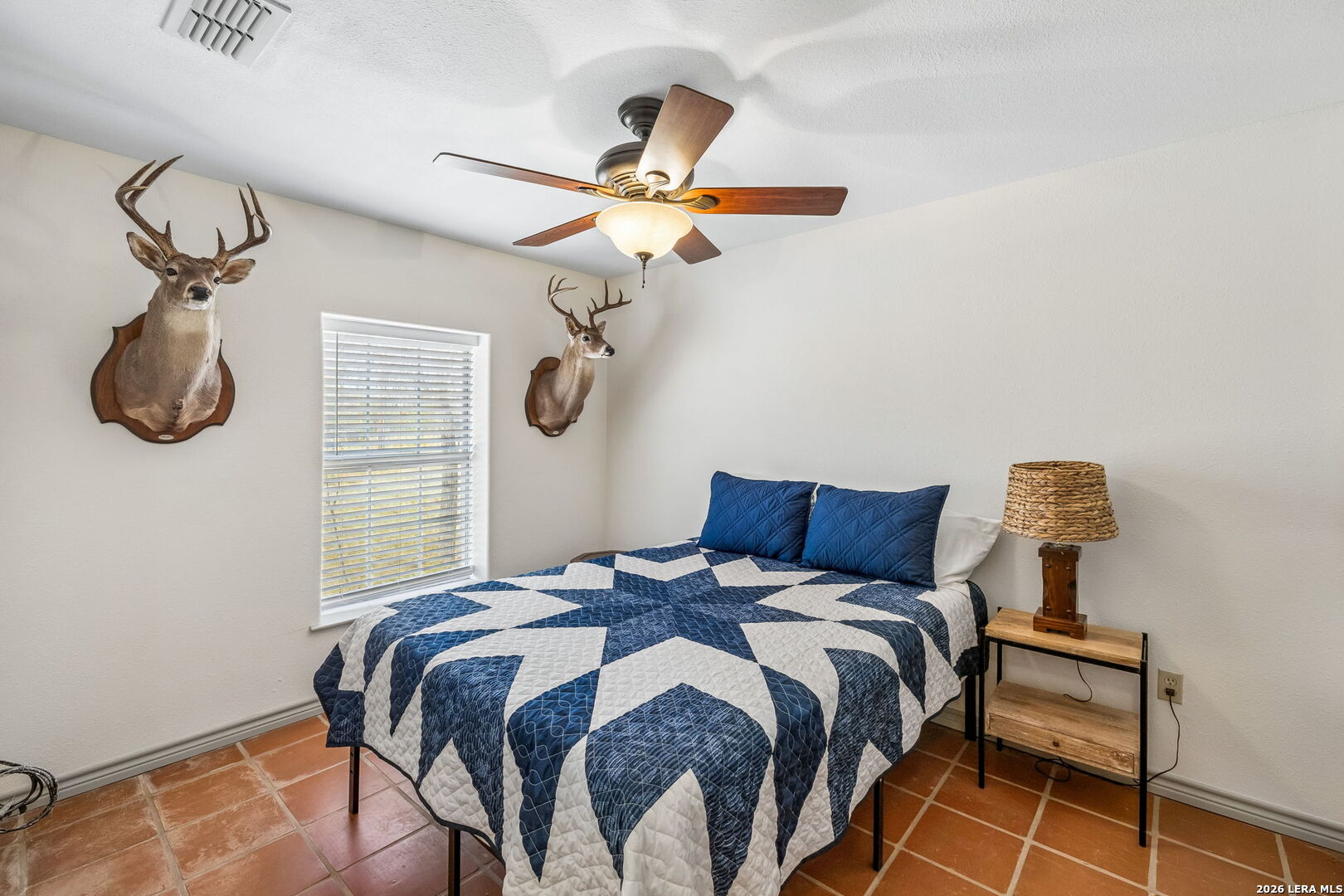 1066 Raices Road Encinal TX 78019