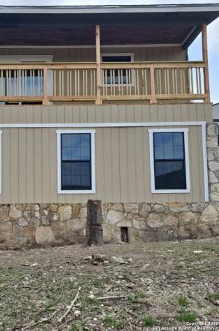4462 Cr 390 Camp Wood TX 78828